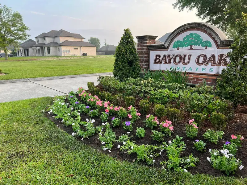 Finished landscape planting by Southern Grounds LLC.