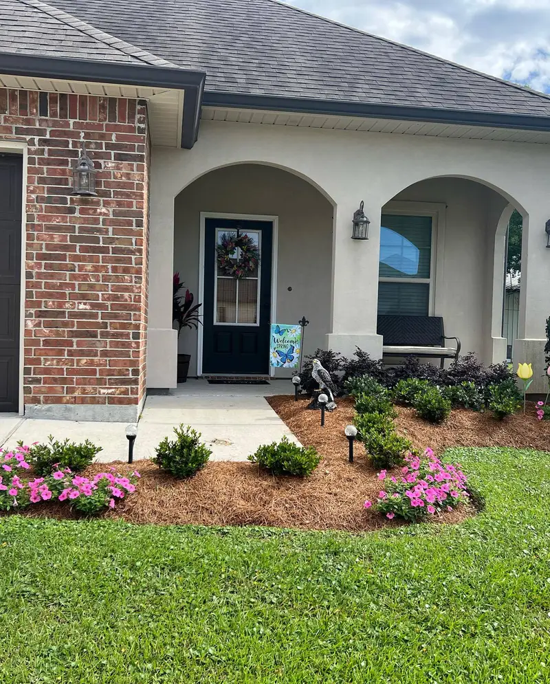 Beautiful hardscaping landscape crafted and installed by Southern Grounds, LLC in the greater new orleans area