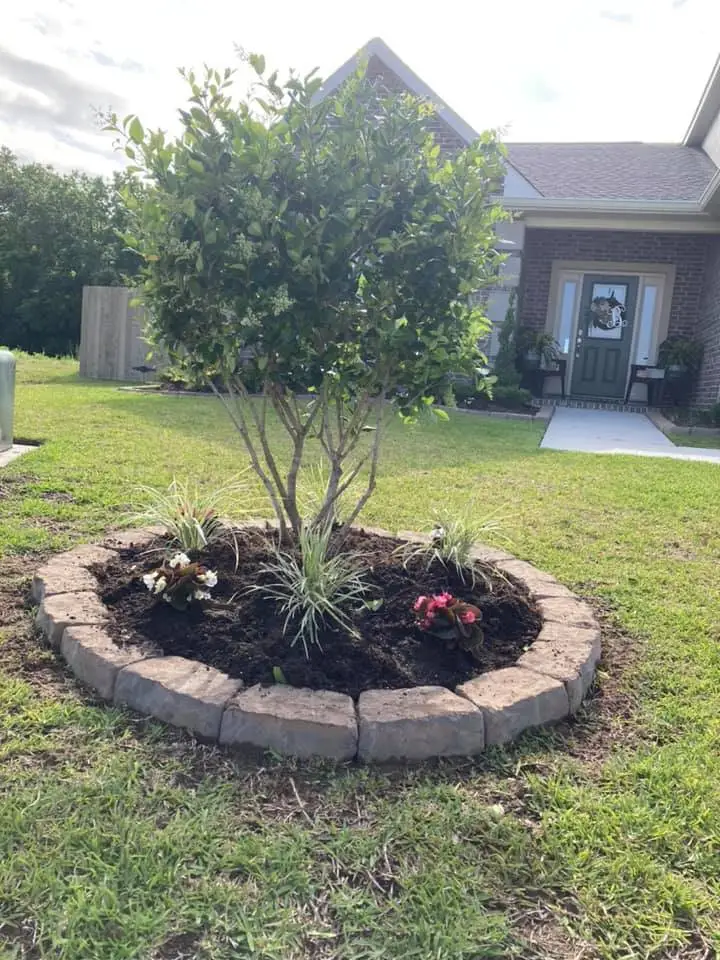 Beautiful hardscaping landscape crafted and installed by Southern Grounds, LLC in the greater new orleans area