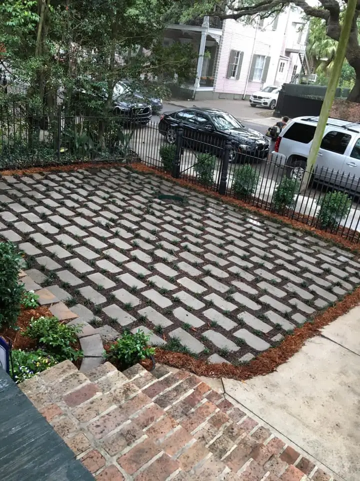 Beautiful hardscaping landscape crafted and installed by Southern Grounds, LLC in the greater new orleans area