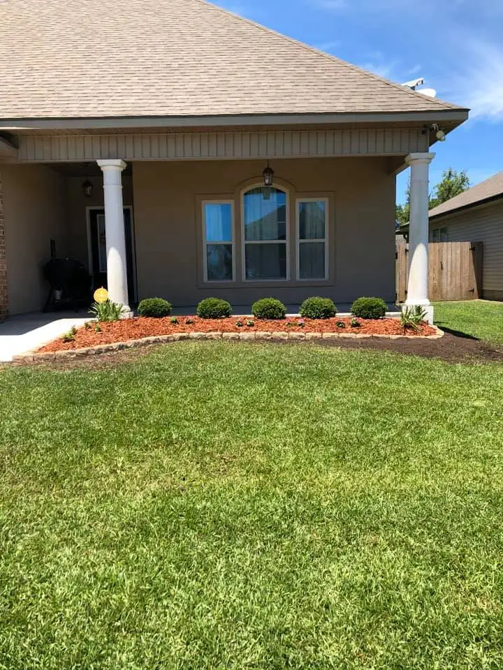 Beautiful hardscaping landscape crafted and installed by Southern Grounds, LLC in the greater new orleans area