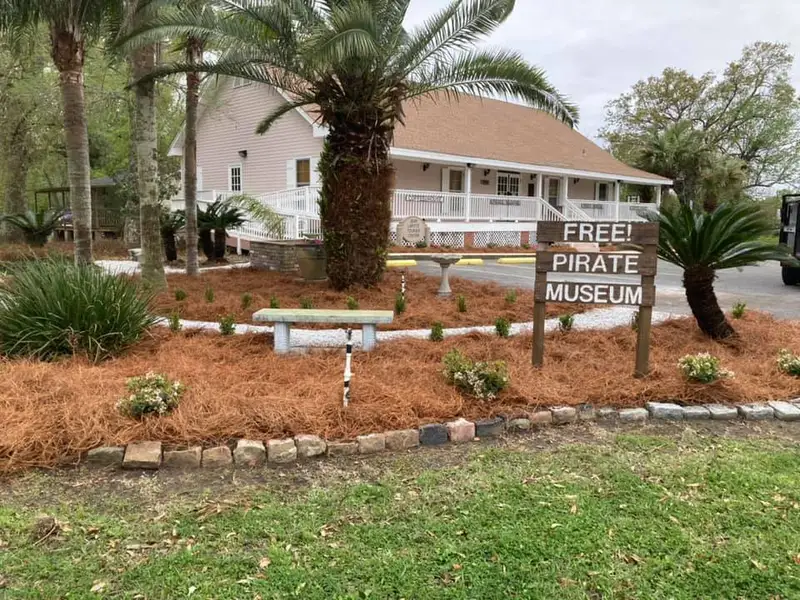 Beautiful hardscaping landscape crafted and installed by Southern Grounds, LLC in the greater new orleans area